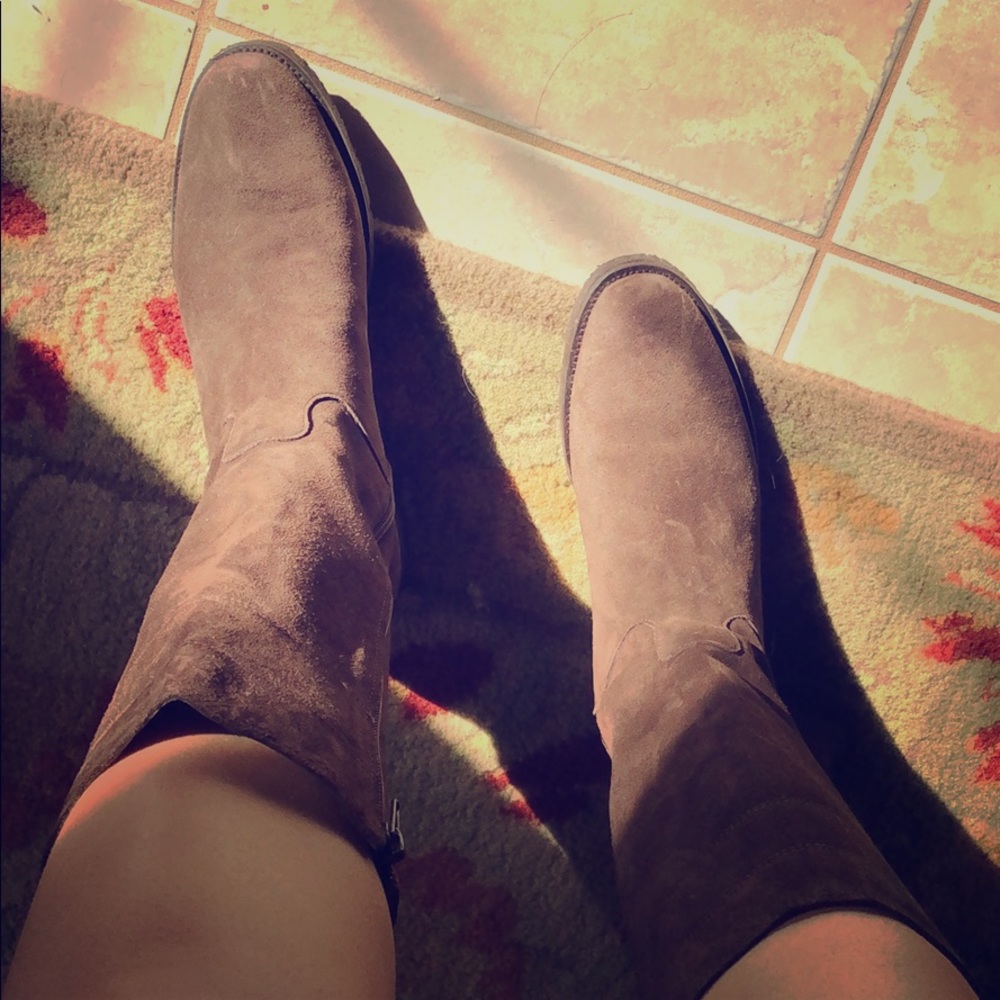 Eddie Bauer suede brown boots